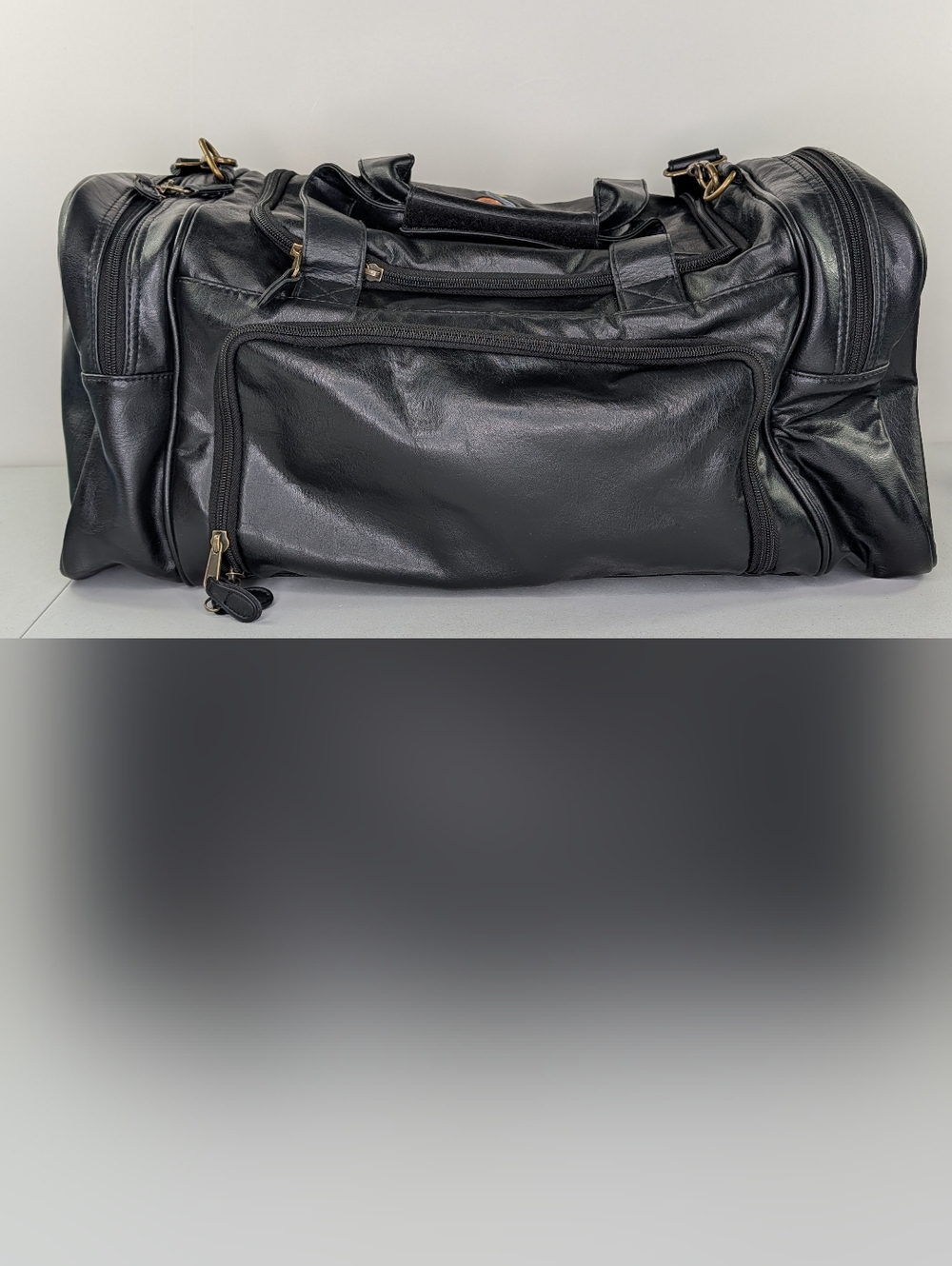 Mercury Luggage Leather Duffle Bag Weekender Carry On Black Shoulder Strap Zip